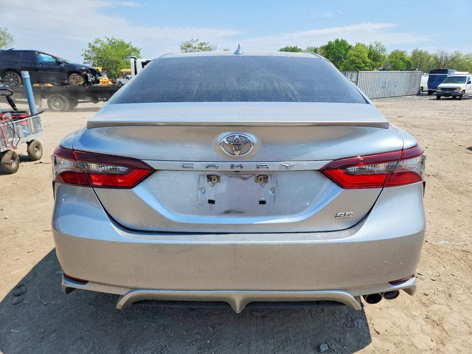 2022 TOYOTA CAMRY SE SE 6