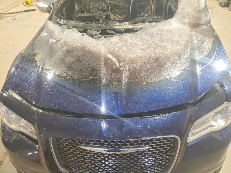 2017 CHRYSLER 300C PLATINUM 11