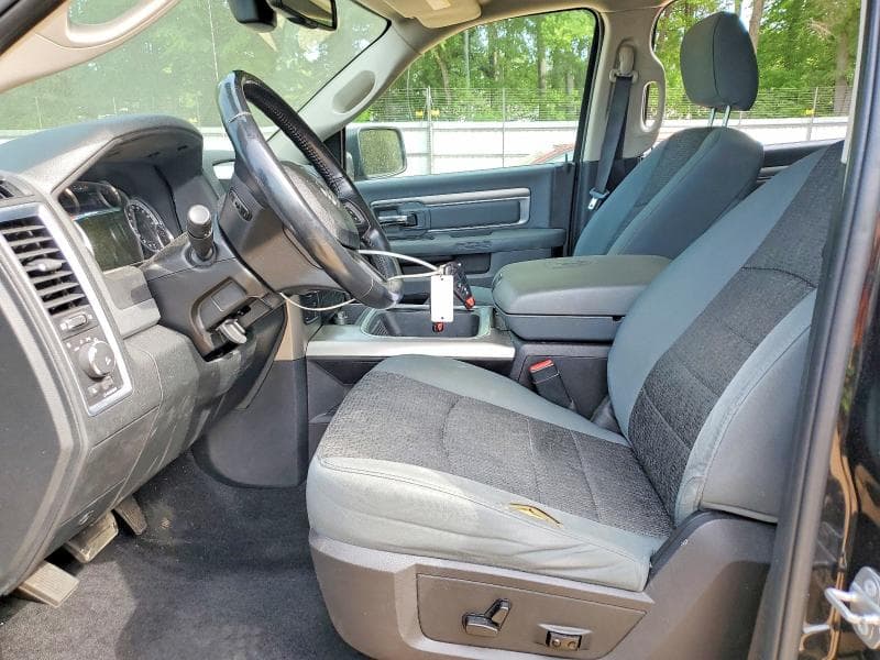 2016 RAM 1500 SLT 7