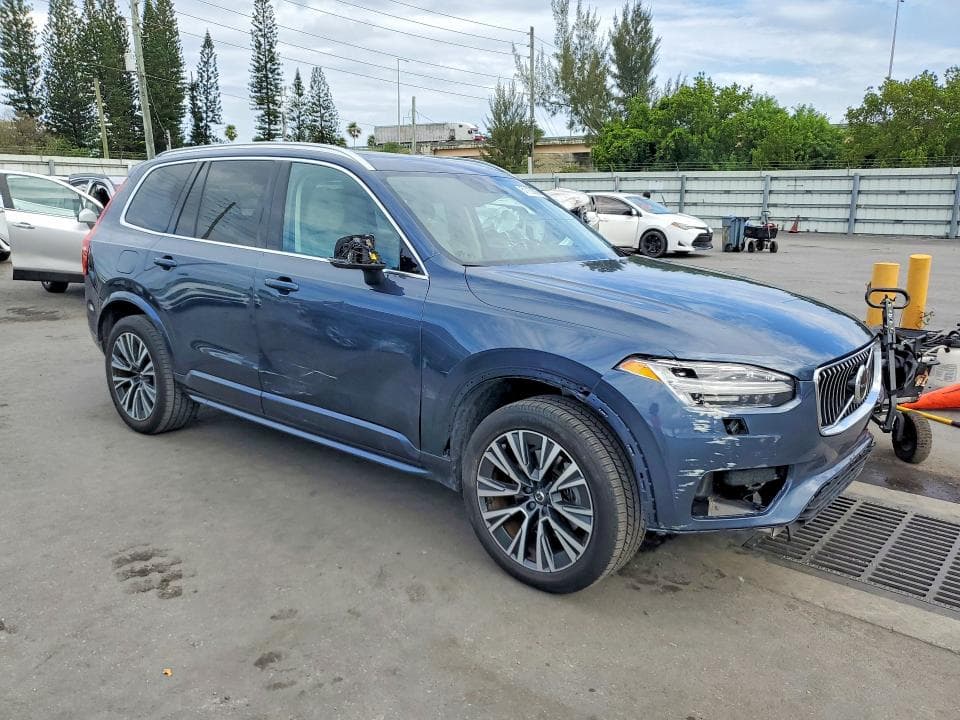 2021 VOLVO XC90 T5 MOMENTUM T5 MOMENTUM 5