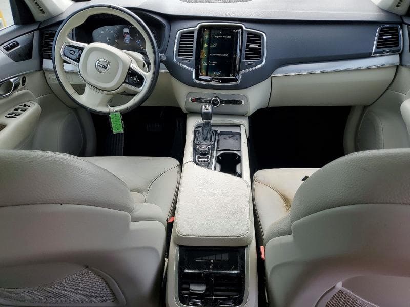2021 VOLVO XC90 T5 MOMENTUM T5 MOMENTUM 9