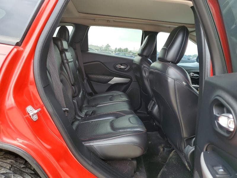 2017 JEEP CHEROKEE TRAILHAWK 11