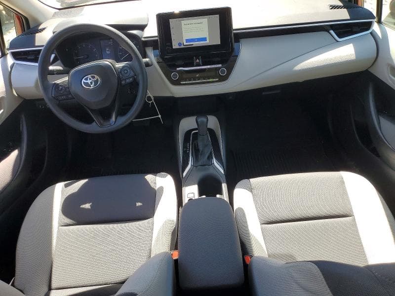 2025 TOYOTA COROLLA LE LE 8