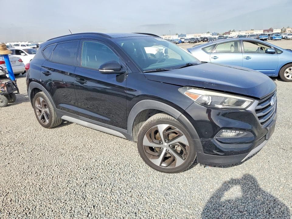 2017 HYUNDAI TUCSON VALUE 5