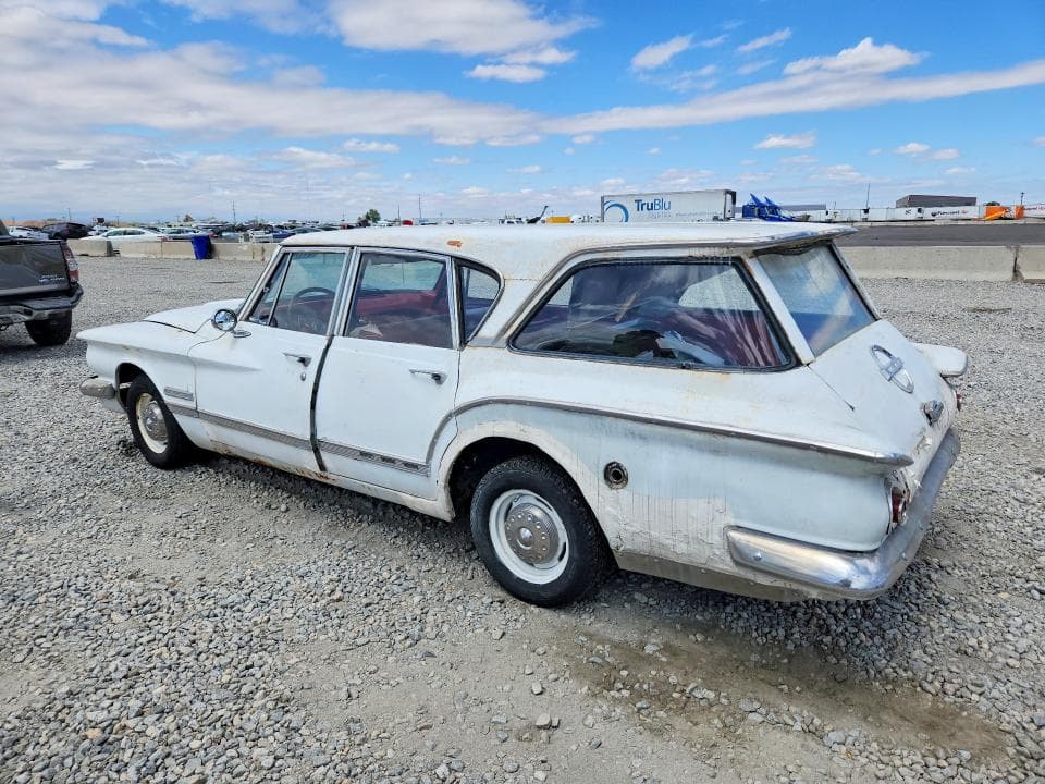 1962 PLYMOUTH VALIANT 2