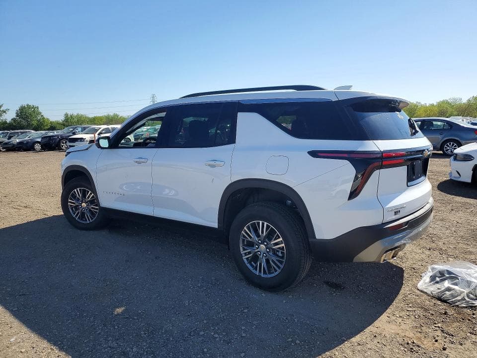 2026 CHEVROLET TRAVERSE LT 2