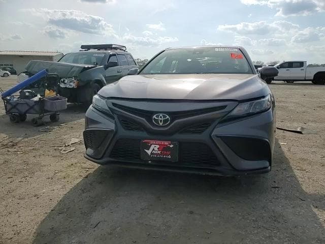 2021 TOYOTA CAMRY SE SE 14