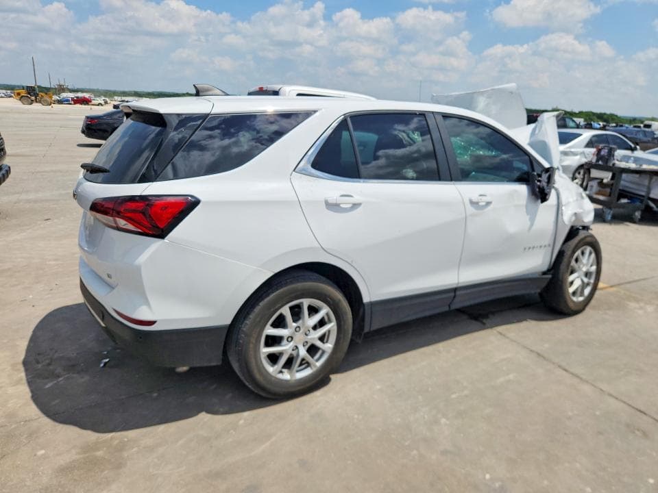2024 CHEVROLET EQUINOX LT LT 3