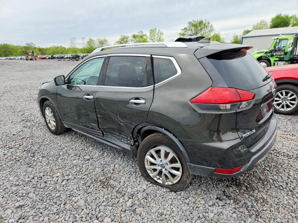 2017 NISSAN ROGUE SV 2