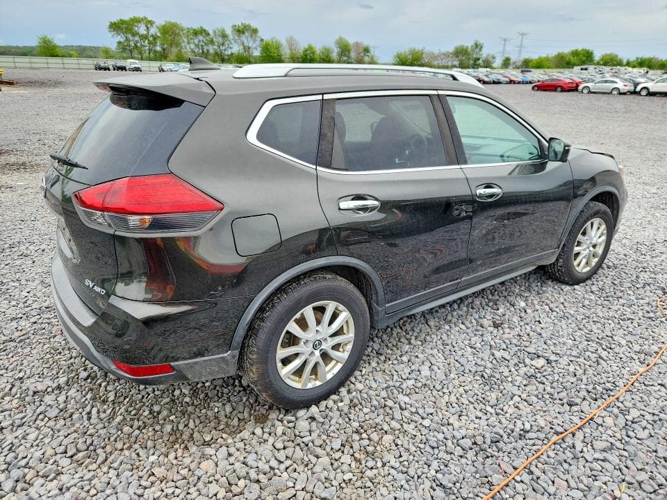 2017 NISSAN ROGUE SV 3