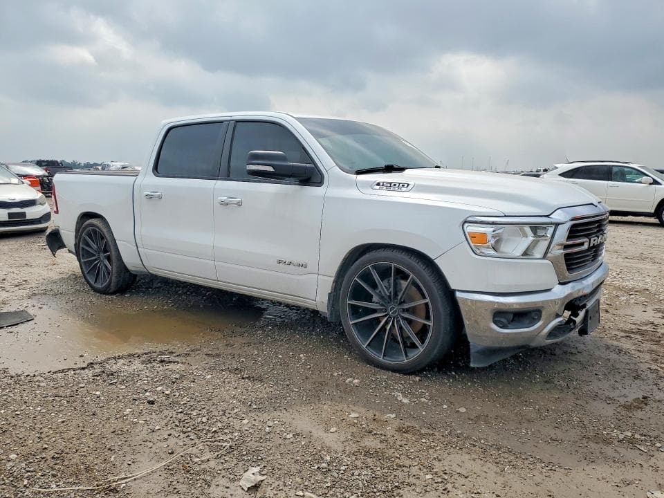 2019 RAM 1500 BIG HORN 4