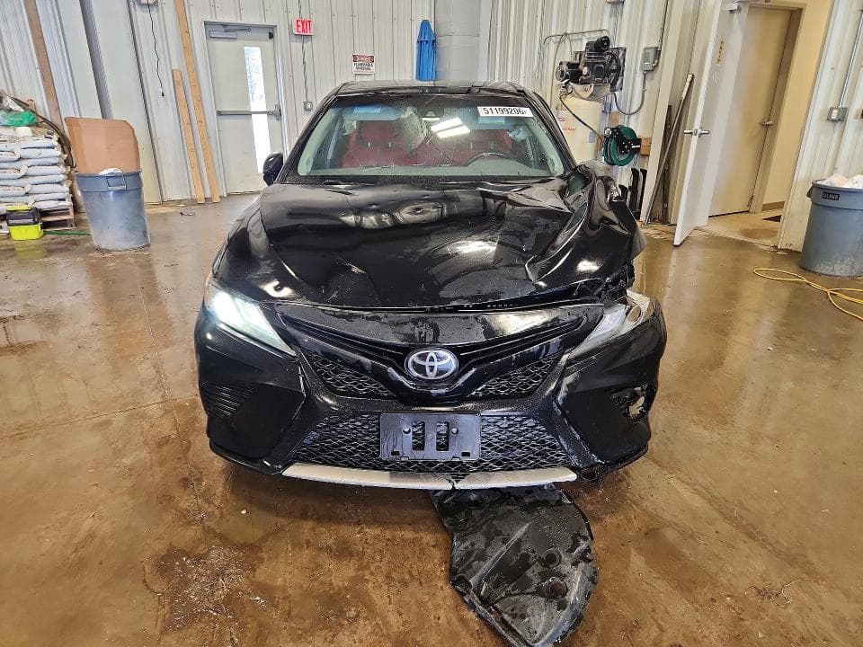 2019 TOYOTA CAMRY 5