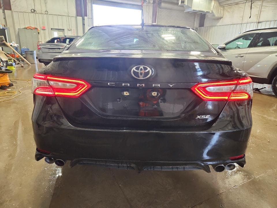 2019 TOYOTA CAMRY 6