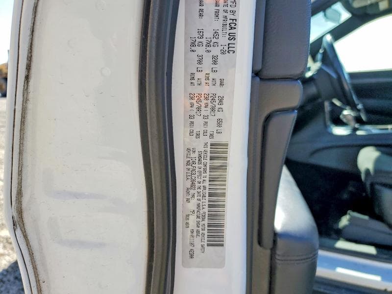 2020 JEEP GRAND CHEROKEE LAREDO 13