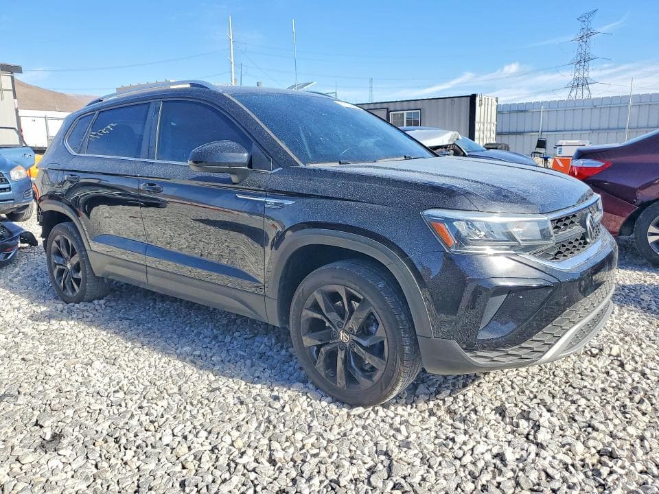 2024 VOLKSWAGEN TAOS S 4MOTION 4