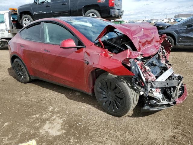 2024 TESLA MODEL Y 4