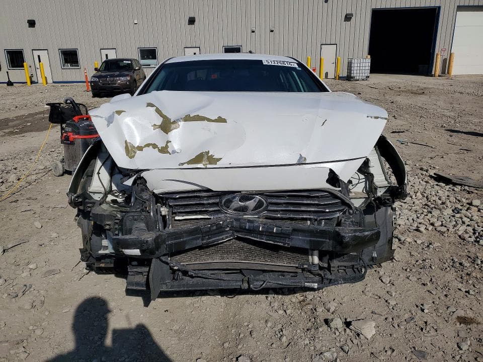 2018 HYUNDAI SONATA SE 5