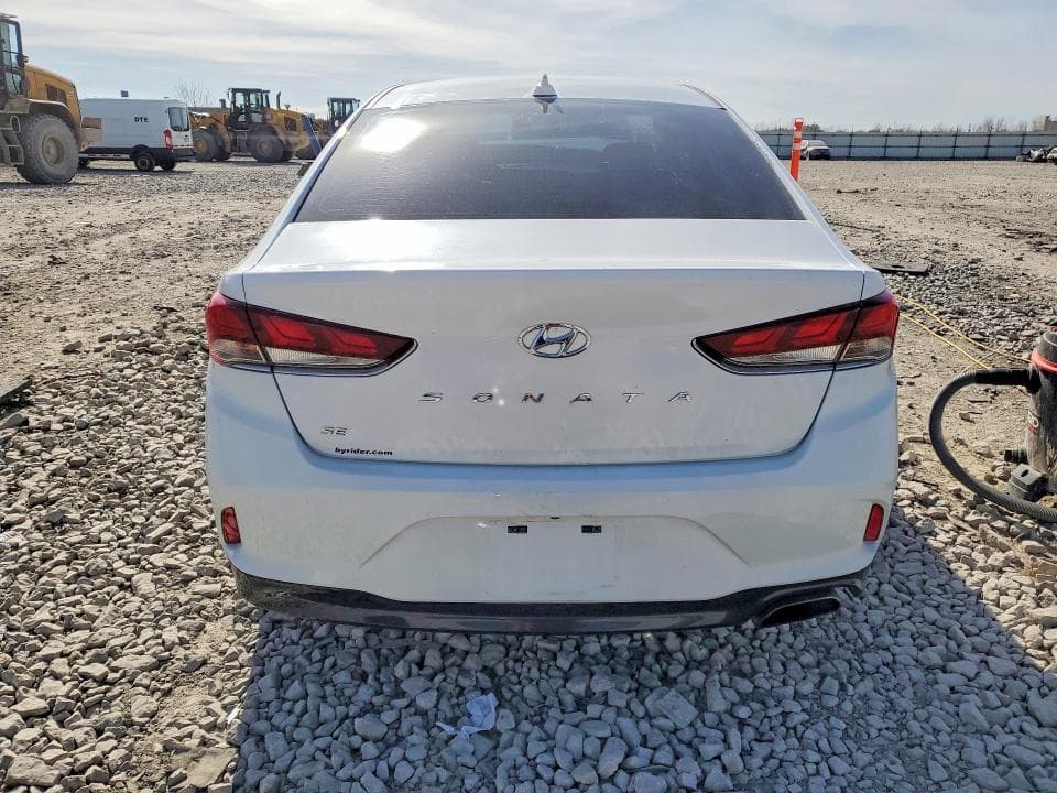 2018 HYUNDAI SONATA SE 6
