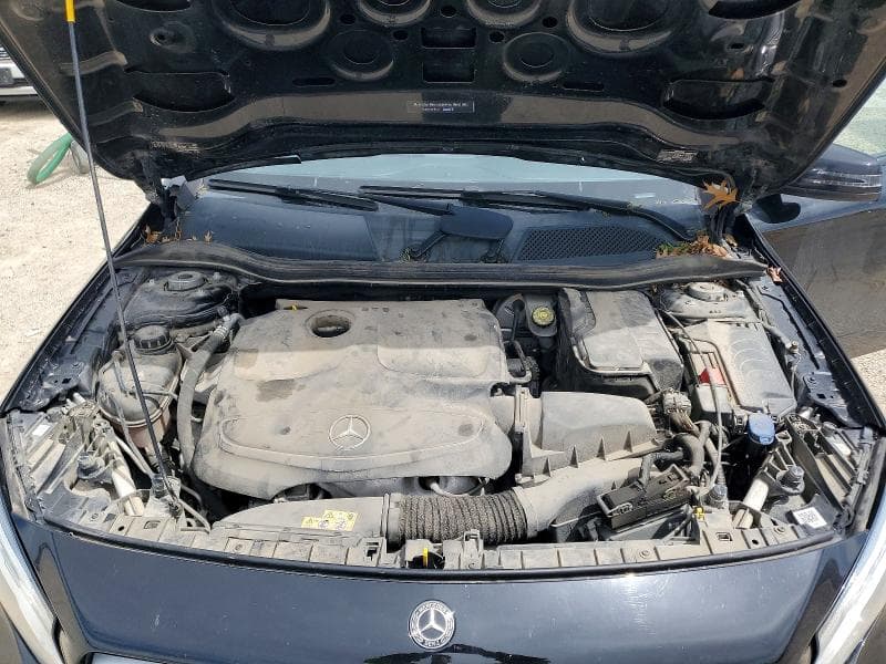 2018 MERCEDES-BENZ GLA 250 4MATIC 250 4MATIC 12