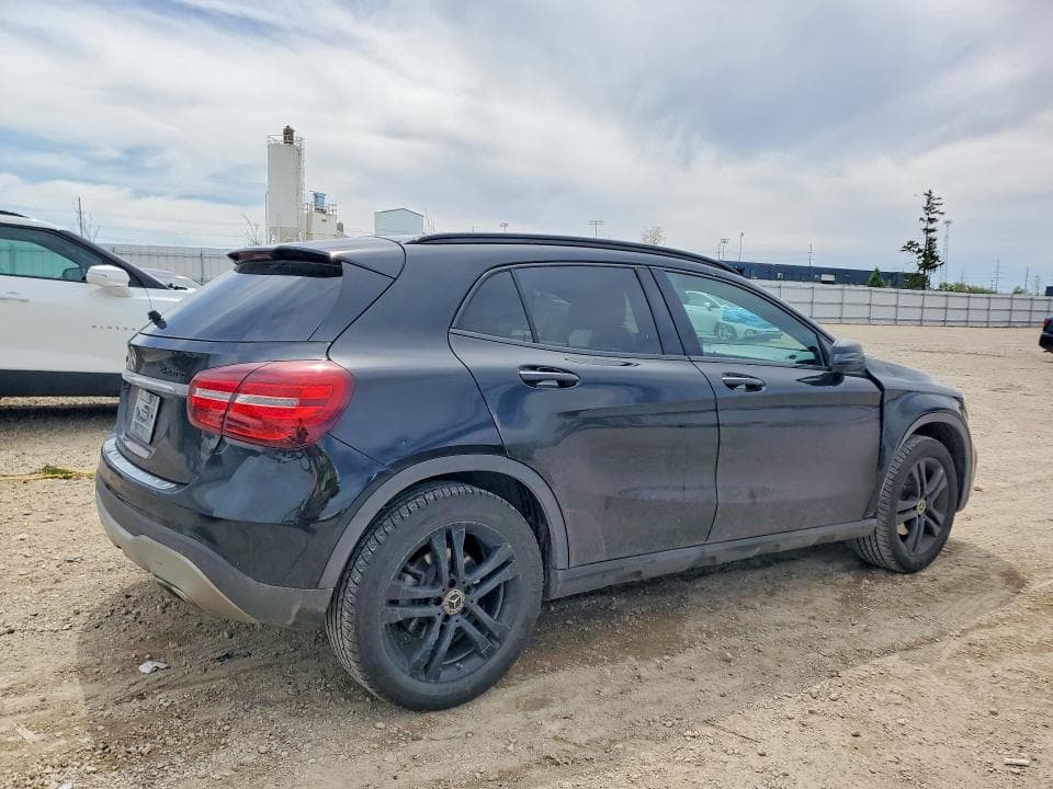 2018 MERCEDES-BENZ GLA 250 4MATIC 250 4MATIC 3