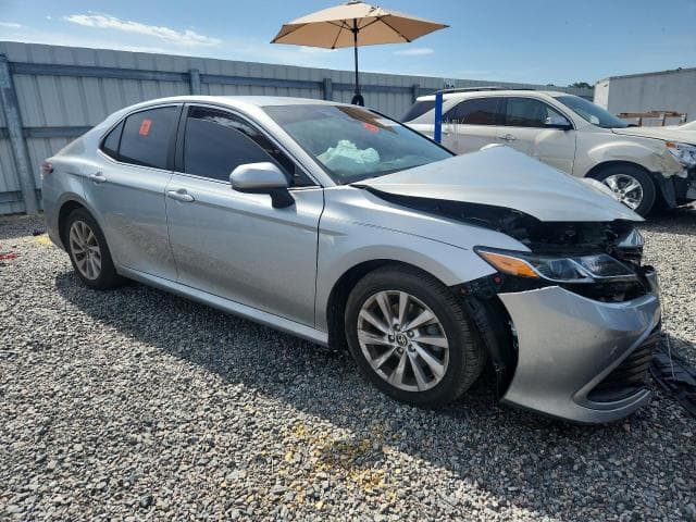 2022 TOYOTA CAMRY LE 4