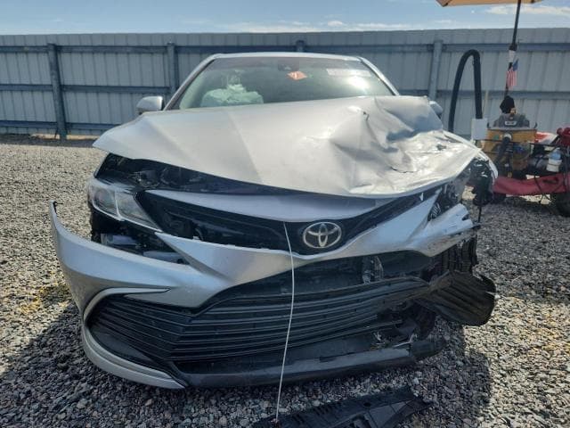 2022 TOYOTA CAMRY LE 5
