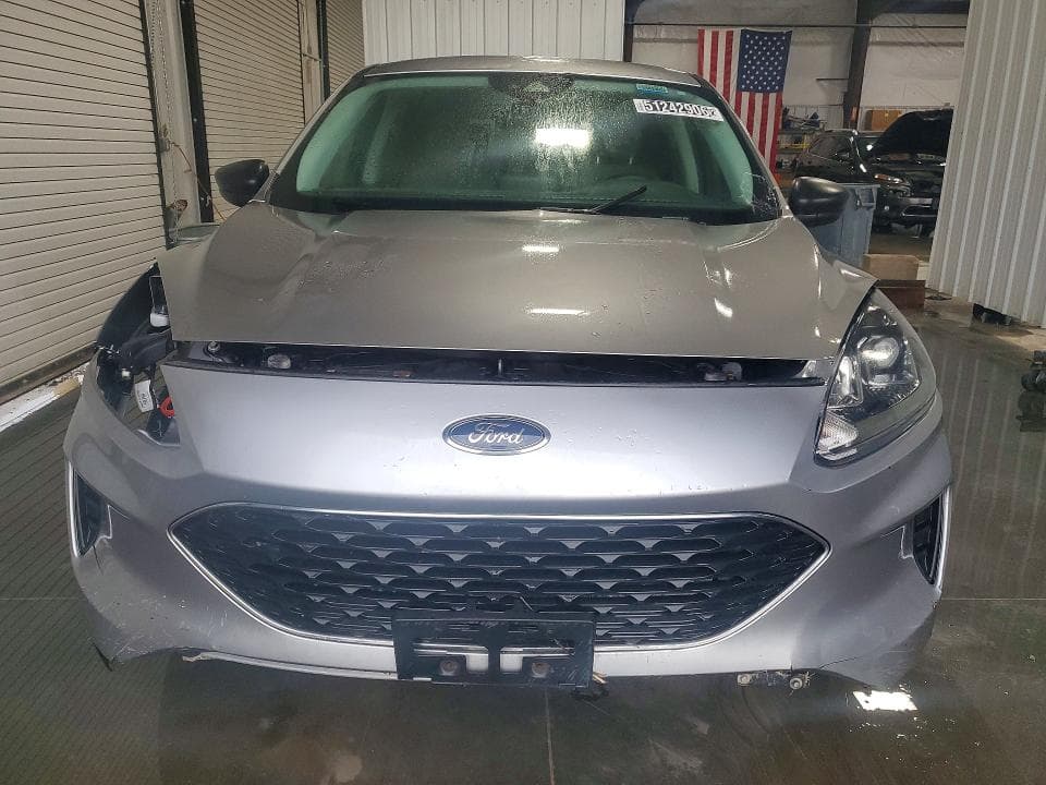 2022 FORD ESCAPE SE 5