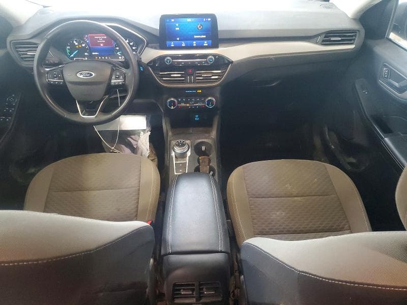 2022 FORD ESCAPE SE 8