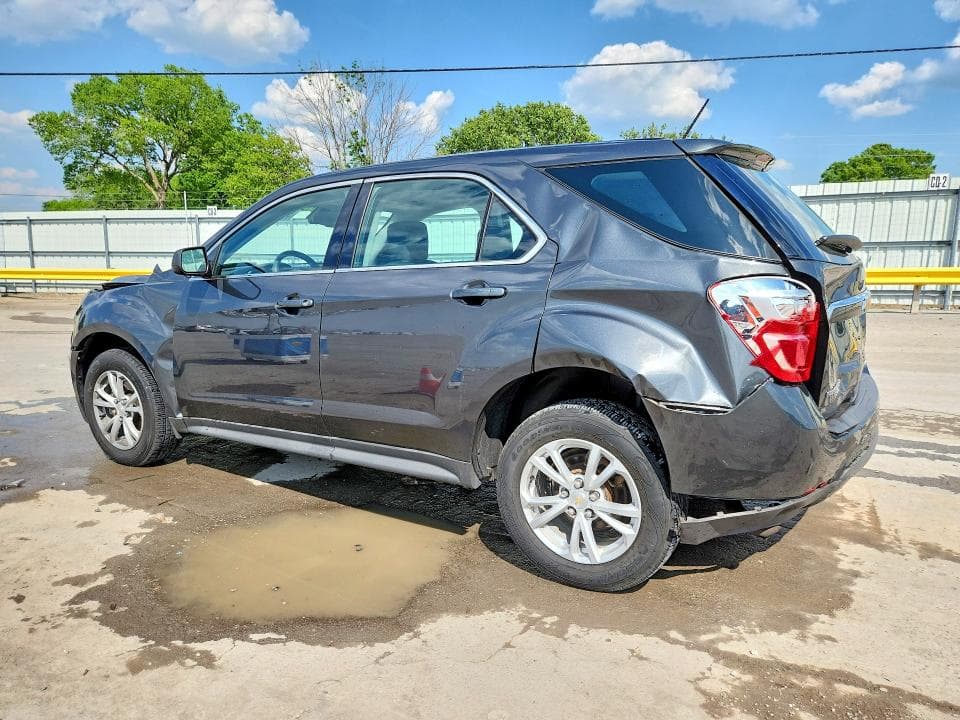 2017 CHEVROLET EQUINOX LS 2