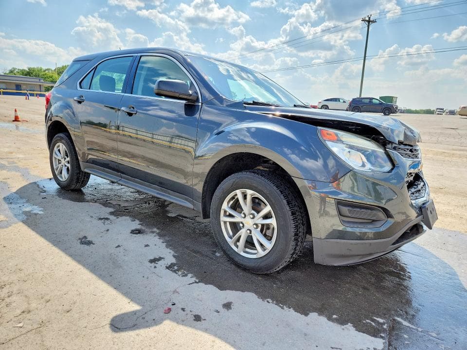 2017 CHEVROLET EQUINOX LS 4