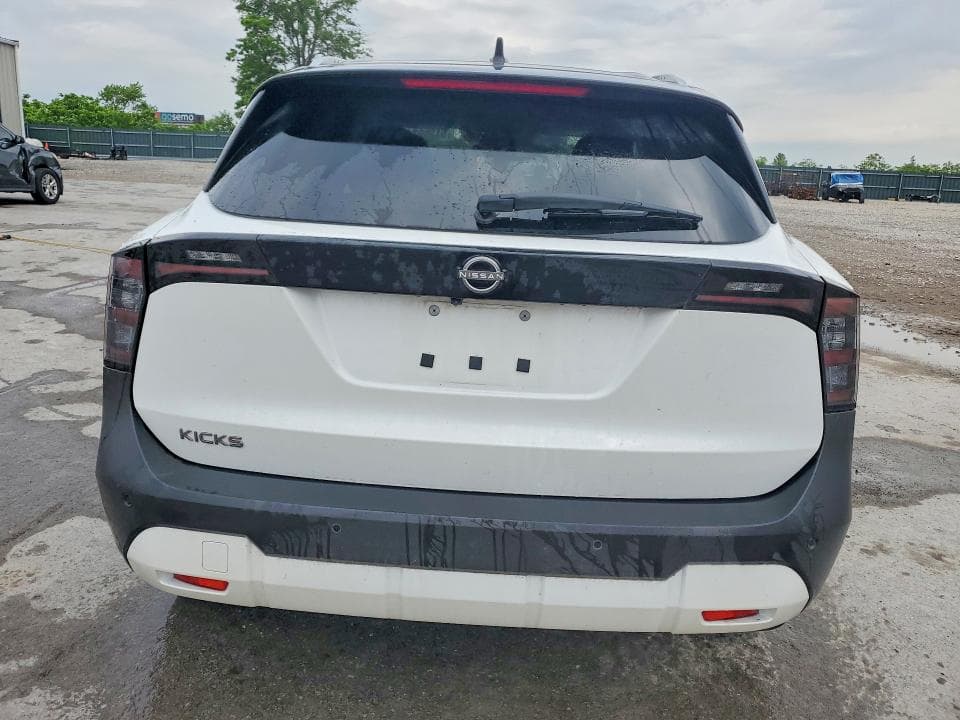 2025 NISSAN KICKS SV SV 6