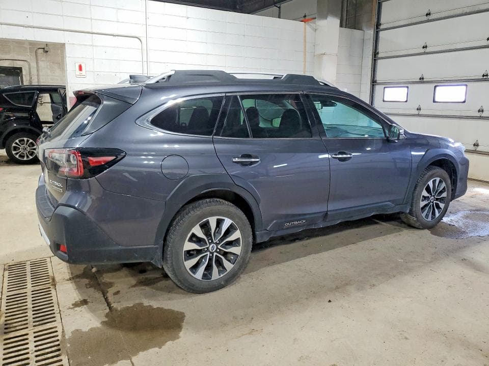 2023 SUBARU OUTBACK TOURING TOURING 3