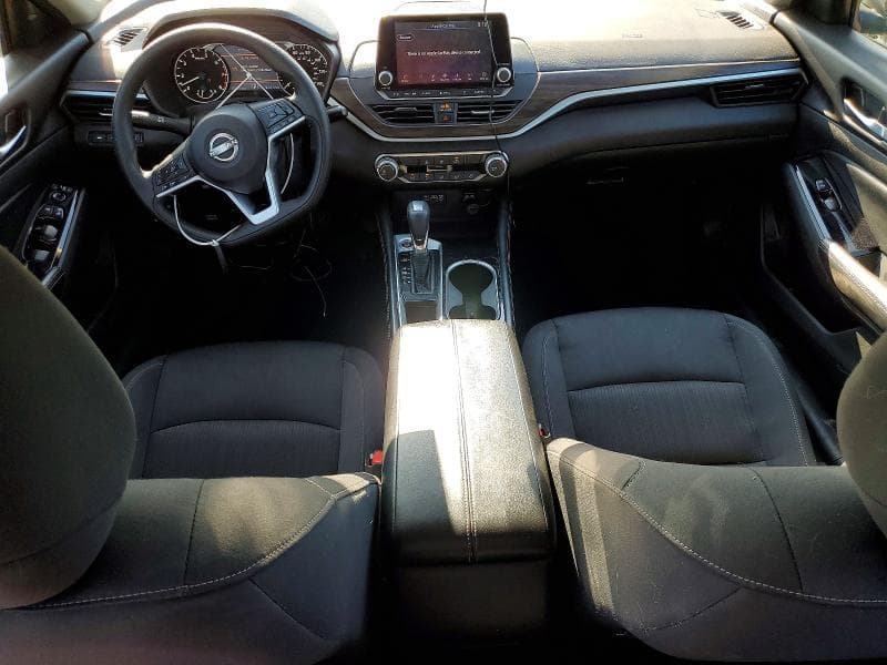 2023 NISSAN ALTIMA SV 8