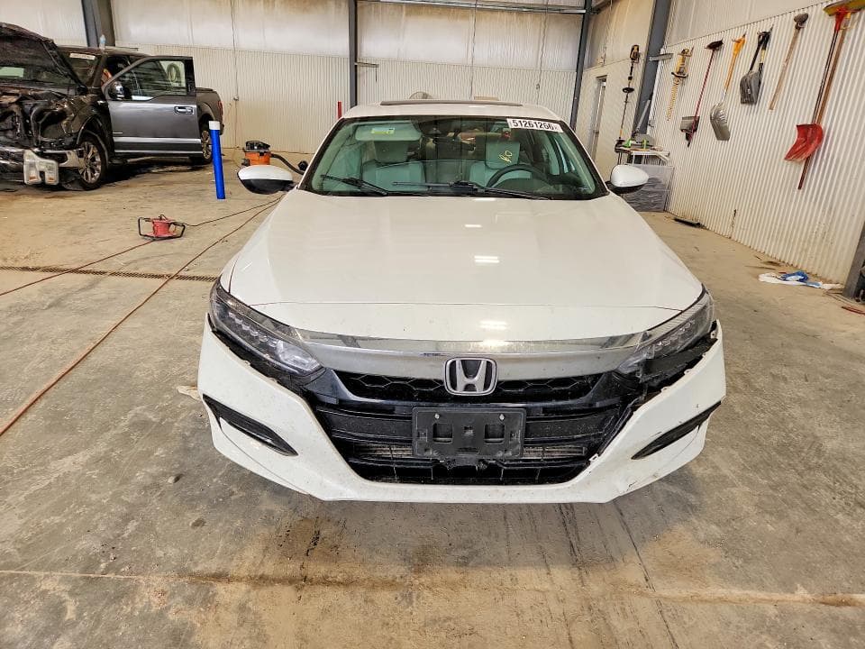 2018 HONDA ACCORD 5