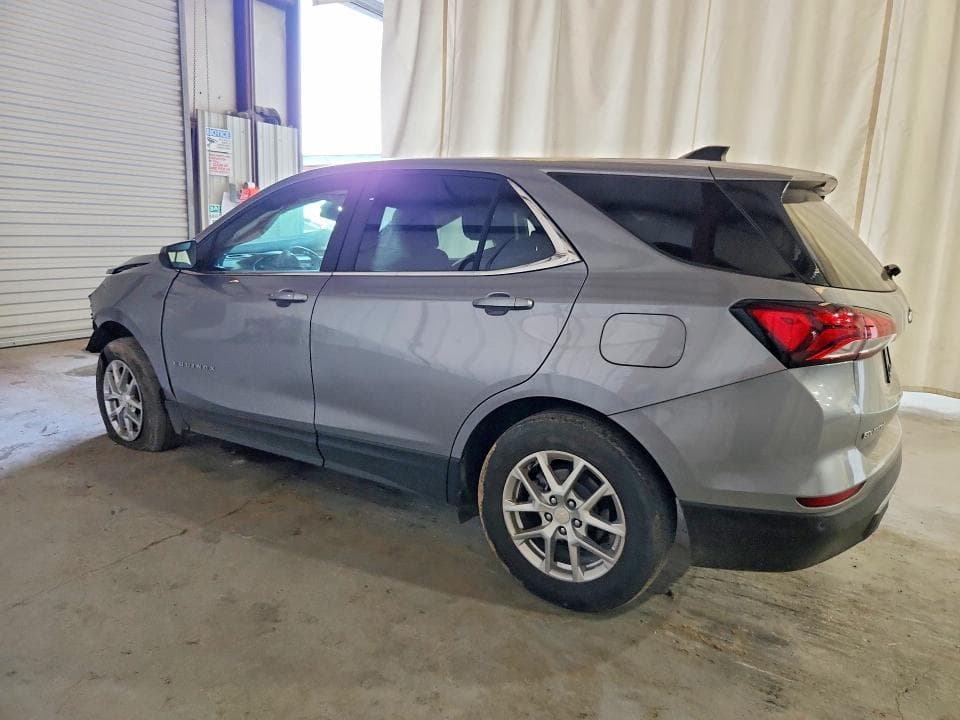 2023 CHEVROLET EQUINOX LT LT 2