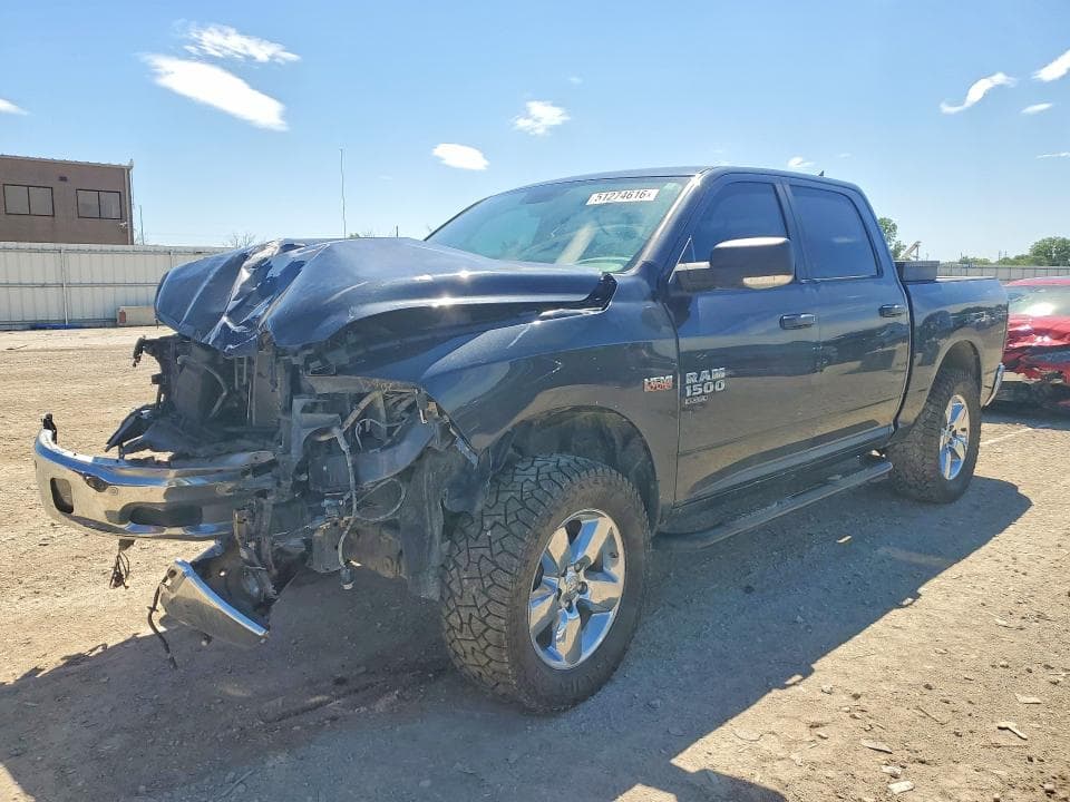 2019 RAM 1500 CLASSIC SLT 1