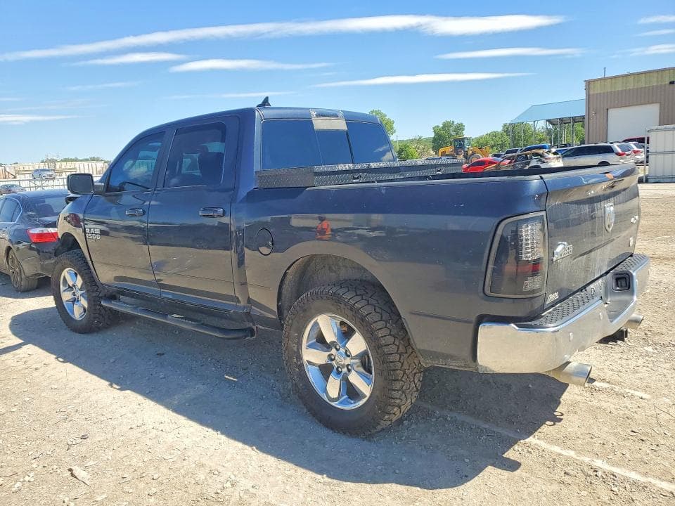 2019 RAM 1500 CLASSIC SLT 2