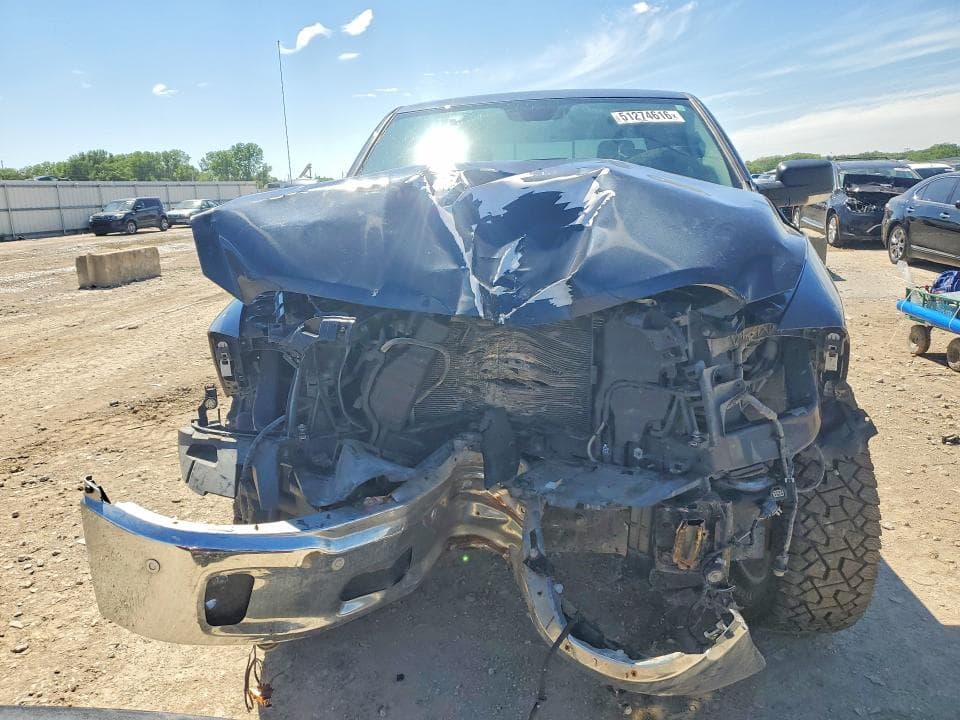 2019 RAM 1500 CLASSIC SLT 5
