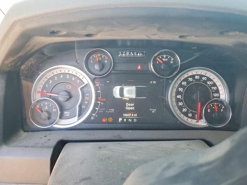 2019 RAM 1500 CLASSIC SLT 9