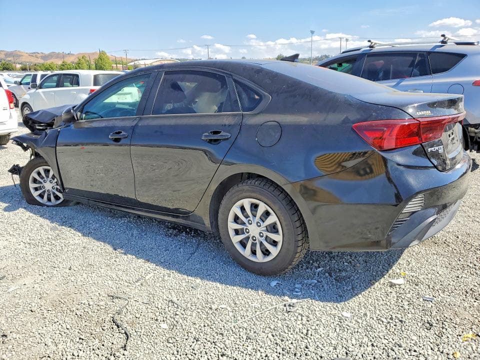 2023 KIA FORTE LX 2