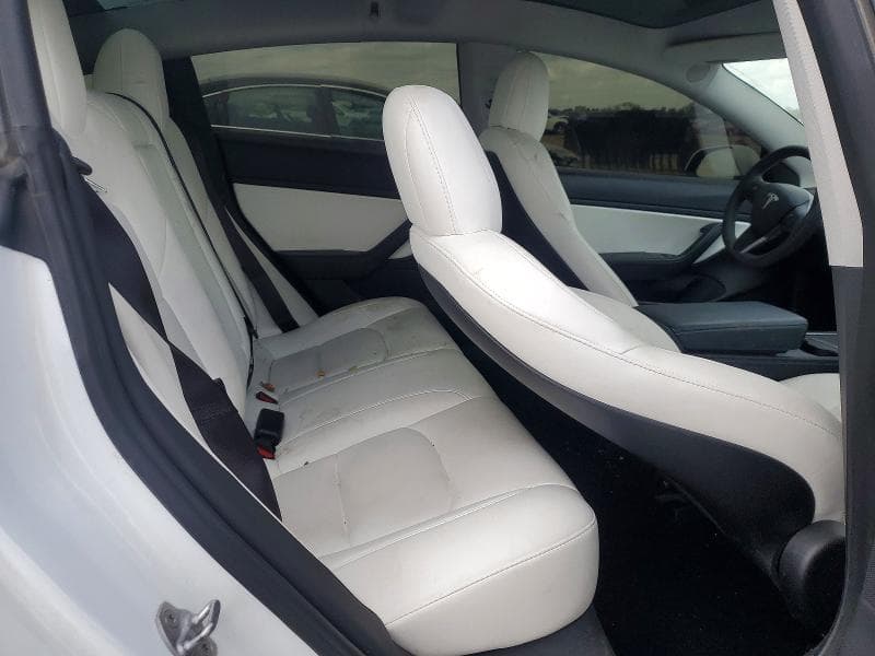 2021 TESLA MODEL 3 10