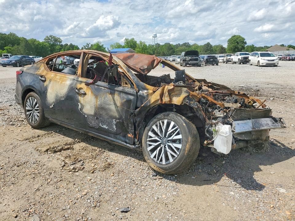 2024 NISSAN ALTIMA SV 4