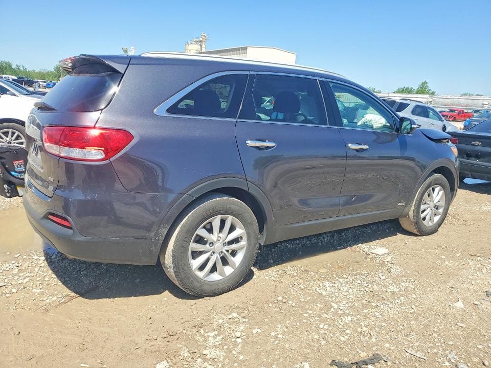 2018 KIA SORENTO LX 3