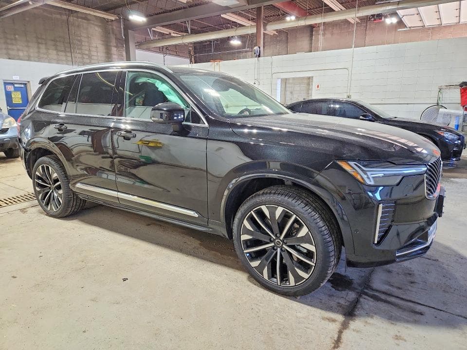 2026 VOLVO XC90 PLUS PLUS 4