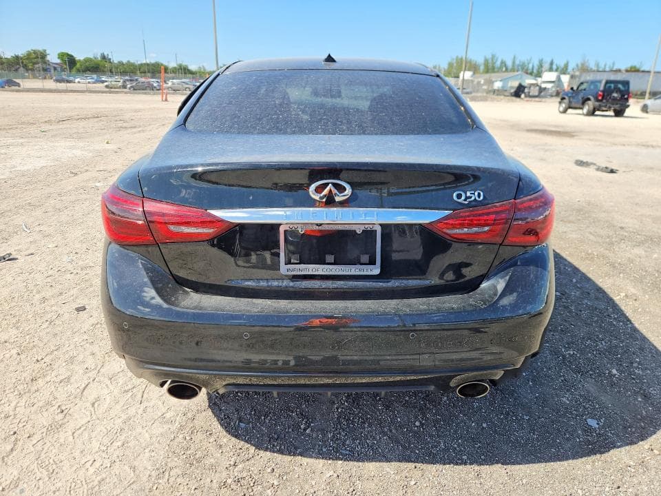 2021 INFINITI Q50 LUXE 6