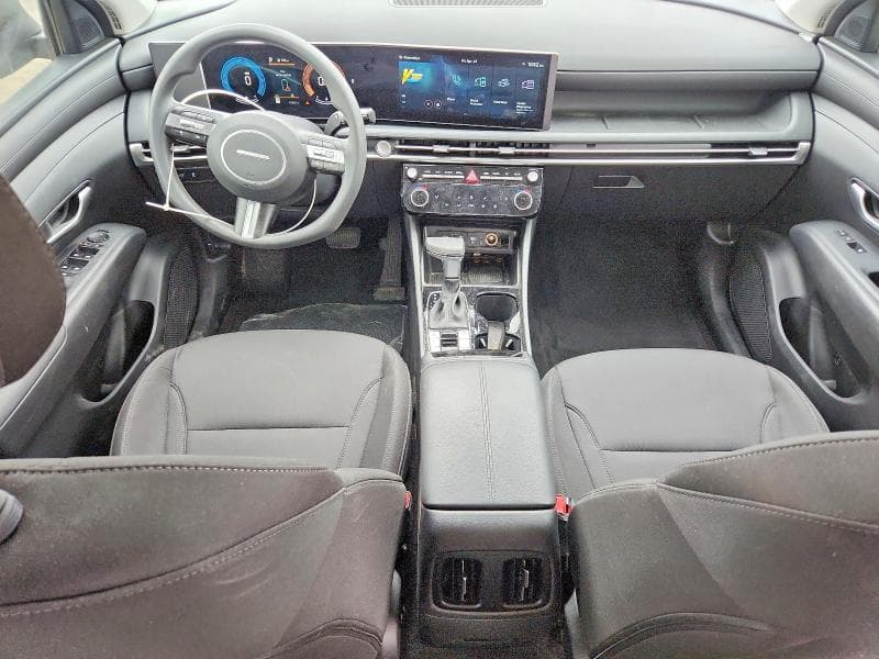 2025 HYUNDAI TUCSON SEL SEL 8