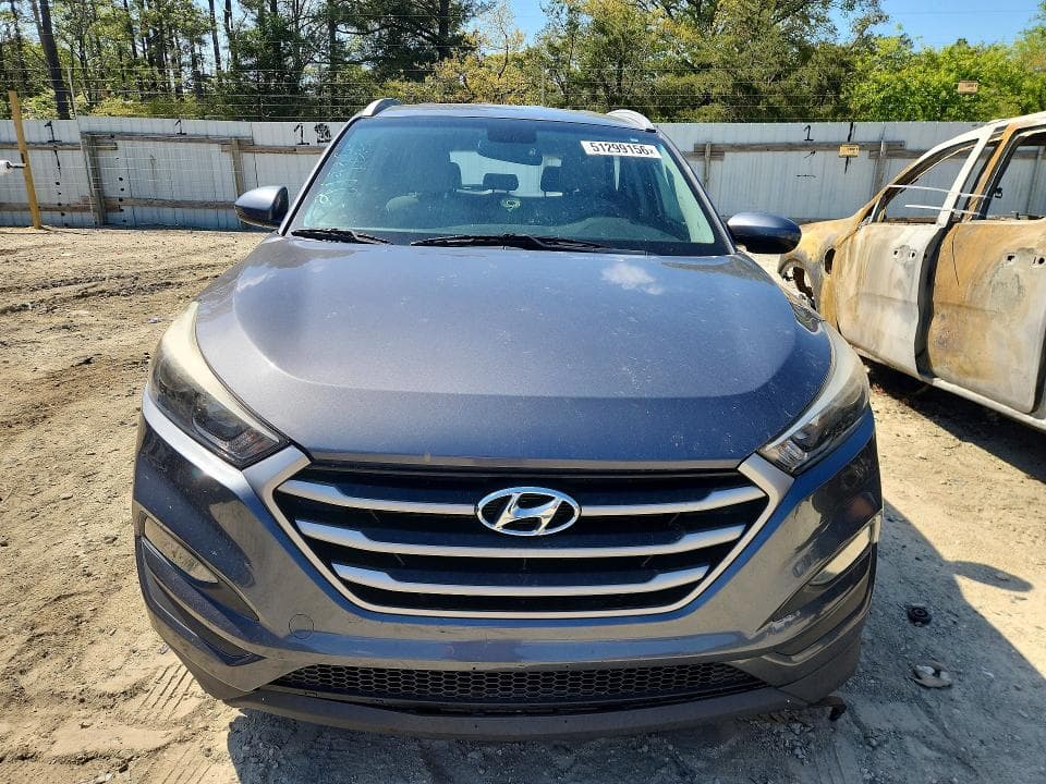 2017 HYUNDAI TUCSON SE SE 5