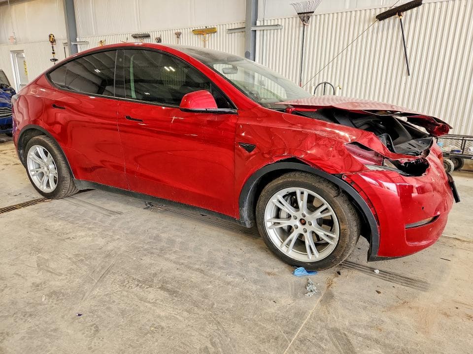 2020 TESLA MODEL Y 4