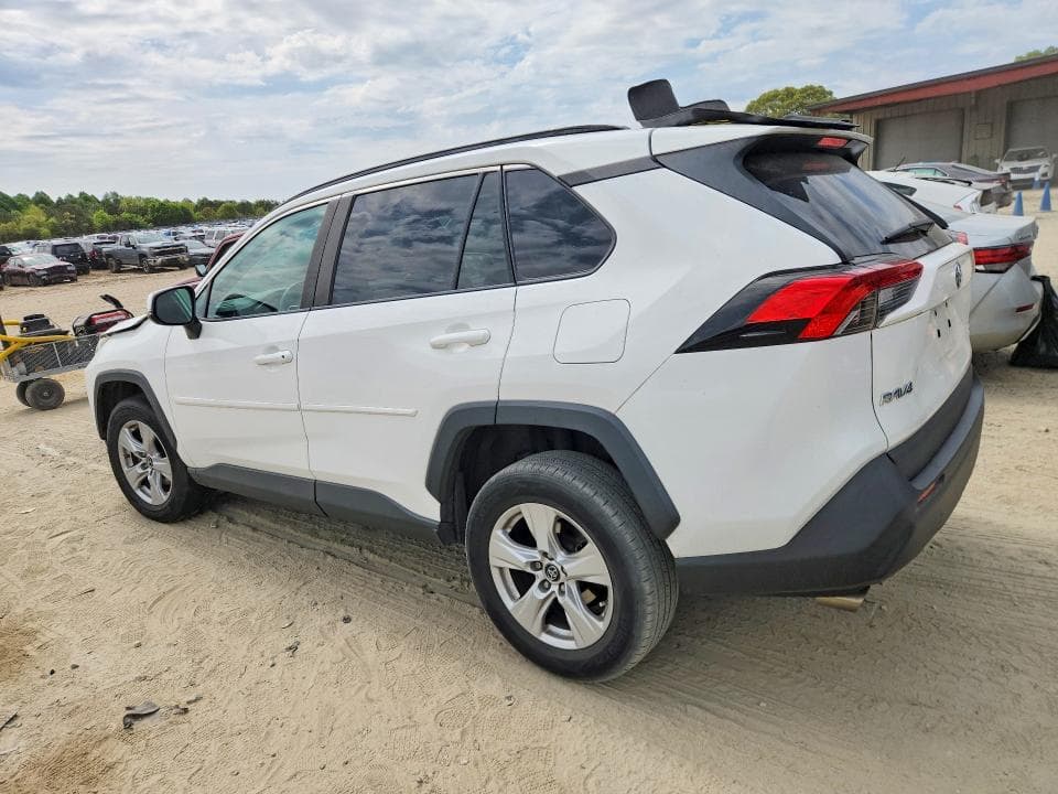 2019 TOYOTA RAV4 XLE XLE 2