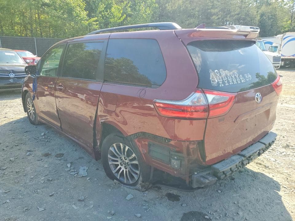 2020 TOYOTA SIENNA XLE 8-PASSENGER XLE 8-PASSENGER 2